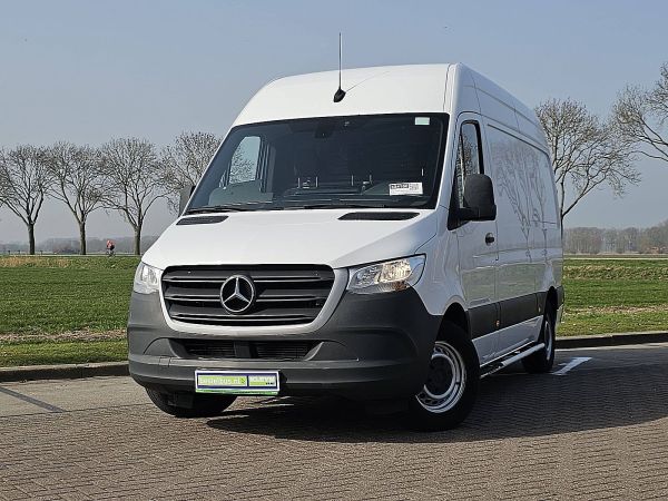 MERCEDES-BENZ - SPRINTER 311