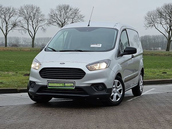 FORD - TRANSIT COURIER
