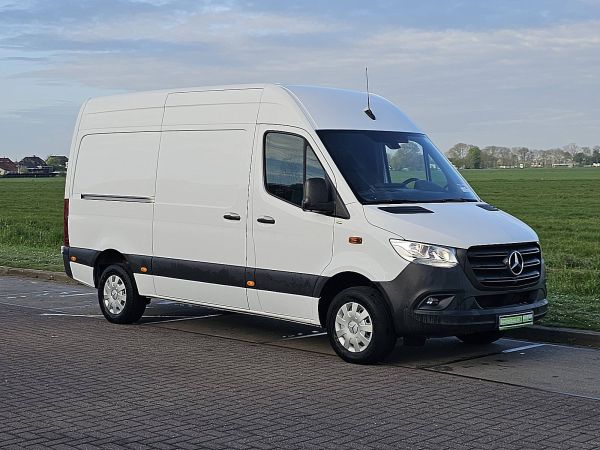 MERCEDES-BENZ - SPRINTER 317