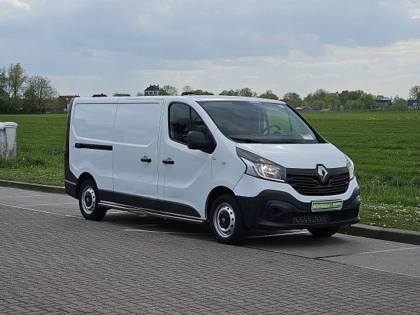 RENAULT - TRAFIC